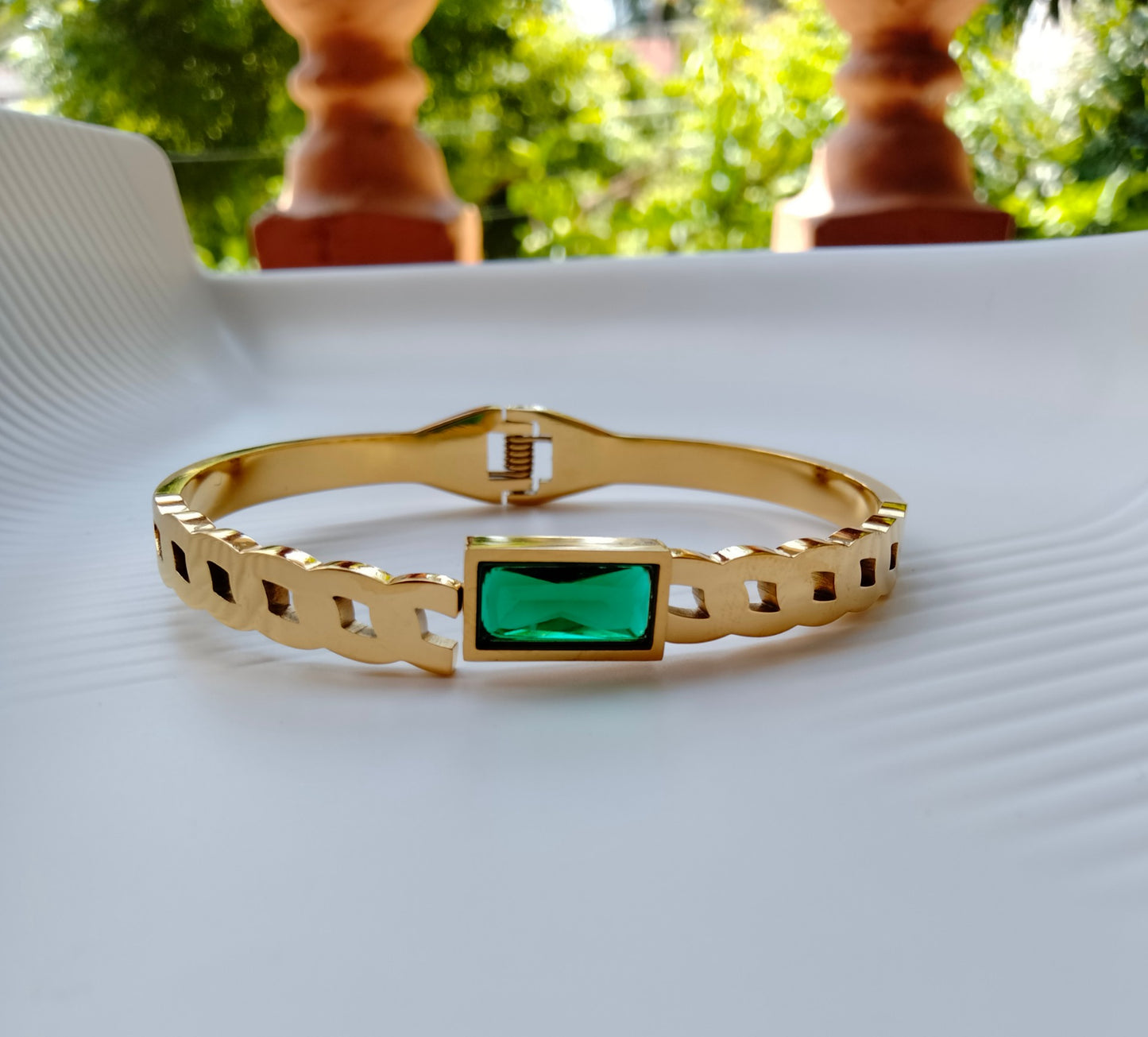 Luna Emerald Bracelet